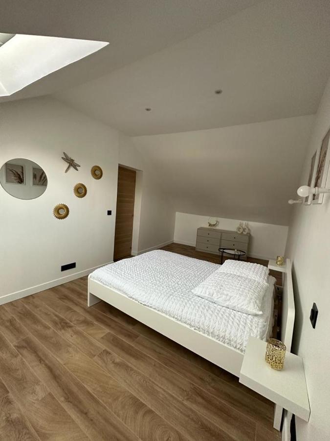 Chambres Dans Maison Neuve Au Style Chic Et Boheme Villeneuve-sous-Dammartin Екстериор снимка